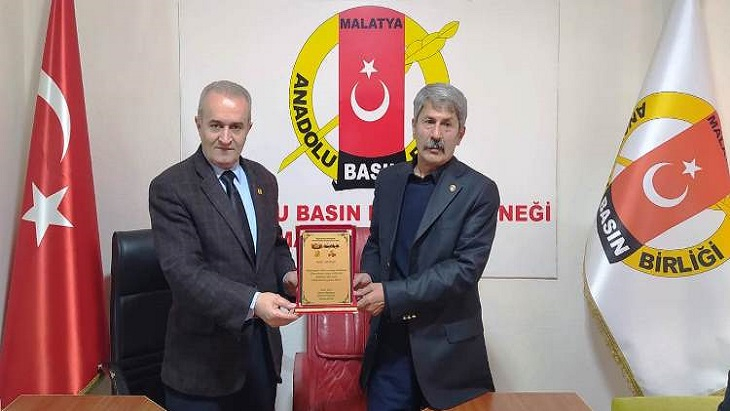 Başkan Aktaş, Anadolu Basın Birliğinin Çalışmalarını Takdir Ediyoruz