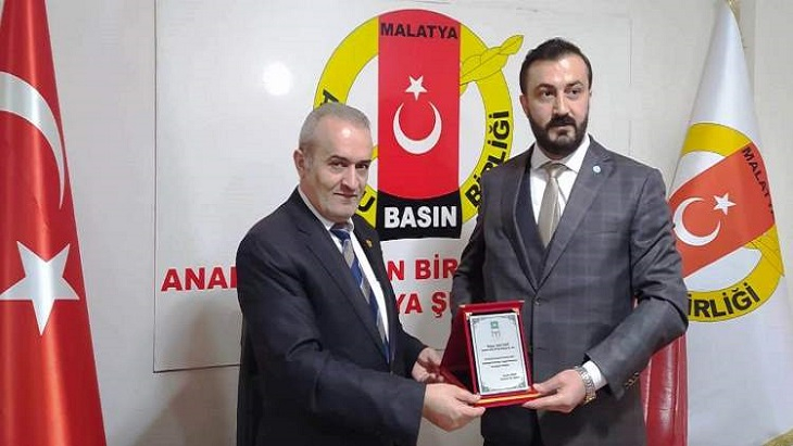 İYİ Parti Battalgazi İlçe Teşkilatı’ndan Anadolu Basın Birliğine Ziyaret