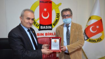 Anadolu Basın Birliği Derneği Sahada Çalışan Gazetecileri Unutmadı